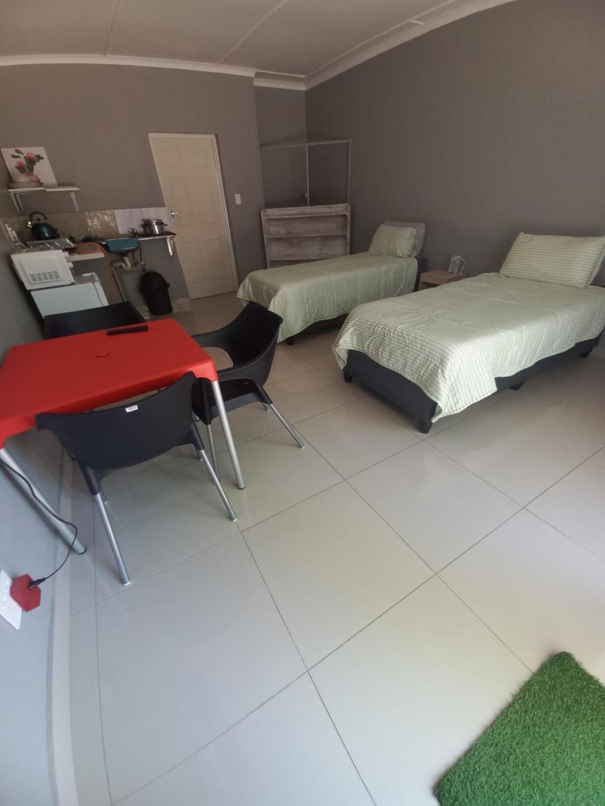 Rocky Hills Guesthouse 피트 레티프 외부 사진